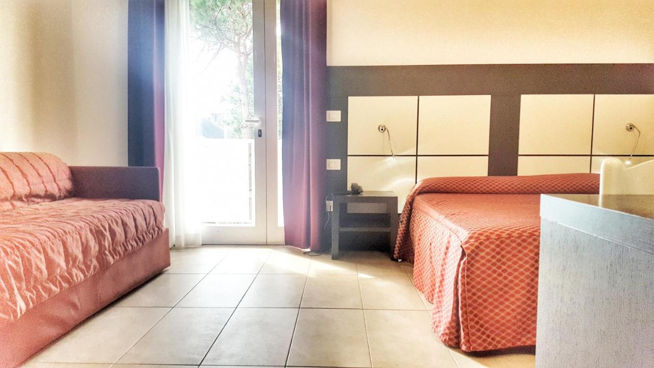 Hotel Alla Terrazza Bibione Esterno foto