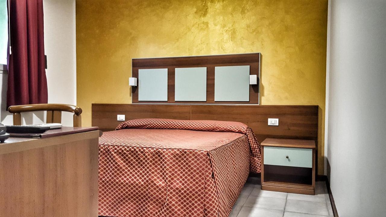 Hotel Alla Terrazza Bibione Esterno foto