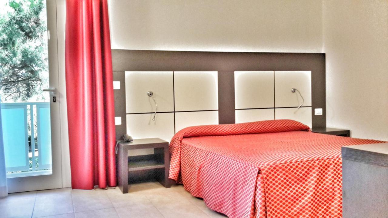 Hotel Alla Terrazza Bibione Esterno foto