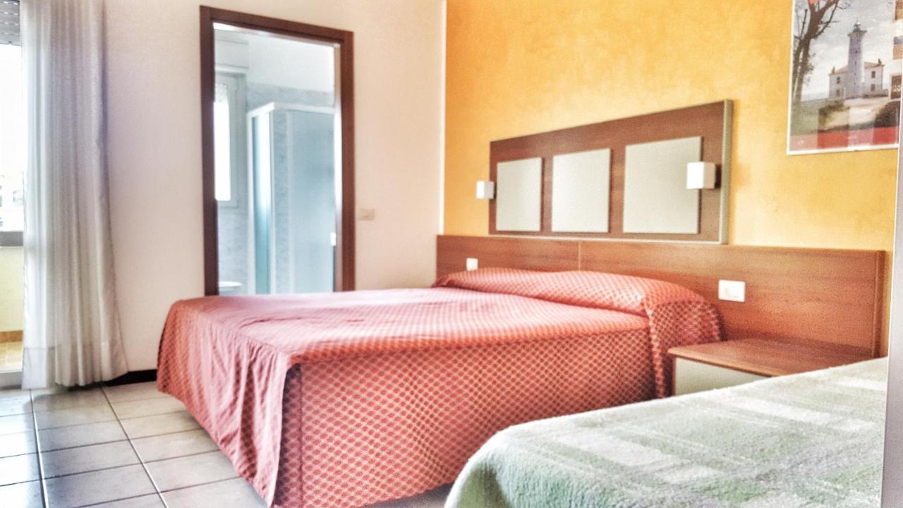 Hotel Alla Terrazza Bibione Esterno foto