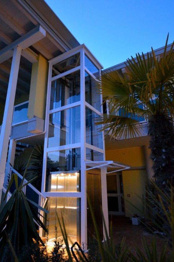 Hotel Alla Terrazza Bibione Esterno foto